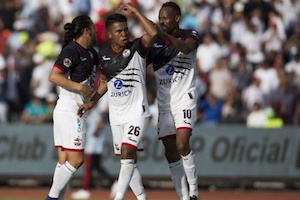 Gallos vs Lobos en duelo de involucrados en el descenso