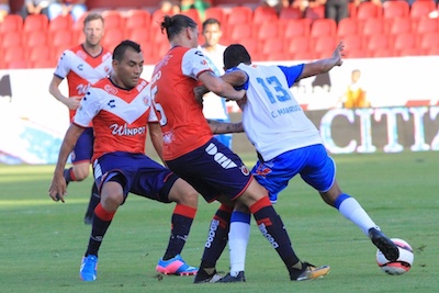 ¡Duelo crucial por el no descenso! Puebla recibe al Tiburón