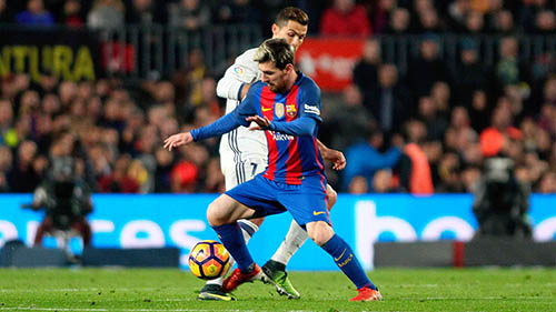 Barcelona y Real Madrid empatan a 1 en el Clásico Español