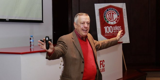 Explican el uso del VAR a Toluca