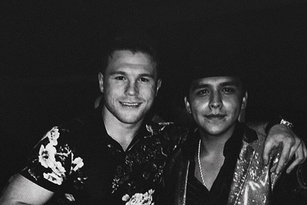 En lugar de Becky G, Christian Nodal cantará el Himno Nacional en la pelea del “Canelo” Álvarez
