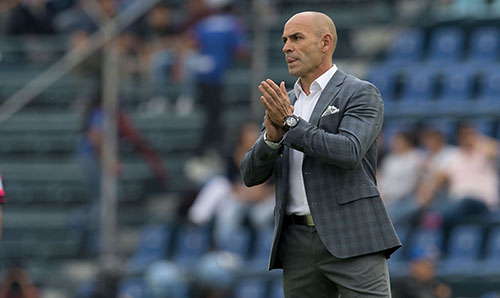 “El principal motivo para quedarme son mis jugadores”: Paco Jémez