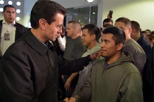 México es tierra de oportunidades, subraya Peña Nieto a repatriados