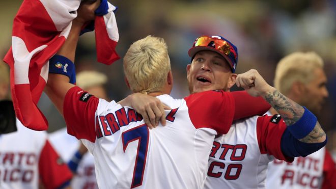 Todos rubios: la locura en Puerto Rico por la final soñada contra Estados Unidos en el Clásico Mundial de Béisbol