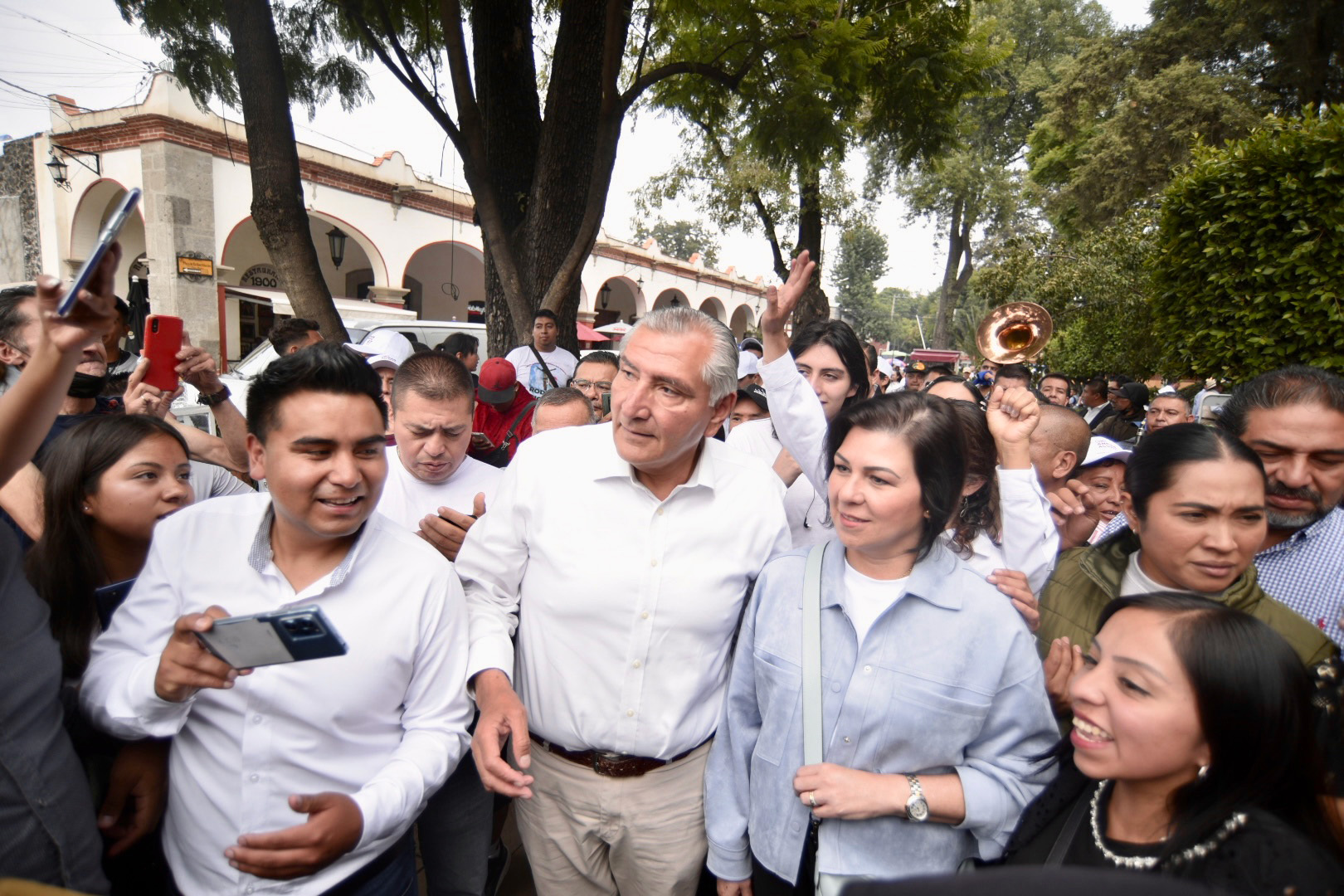 Llama Adán Augusto López Hernández “a serenar los ánimos y construir en unidad”