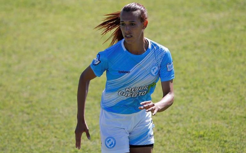 Mara Gómez, la primera futbolista trans en la liga femenina argentina