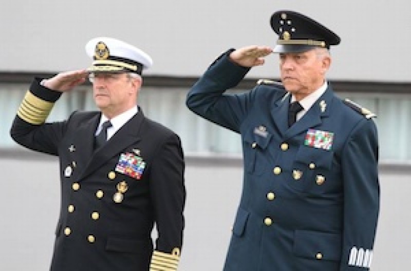 Secretarios de Defensa y Marina abordan ley de seguridad interior con legisladores