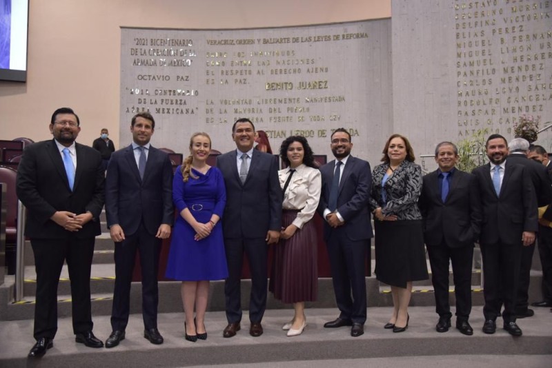 Quedan constituidos tres grupos legislativos en el Congreso local