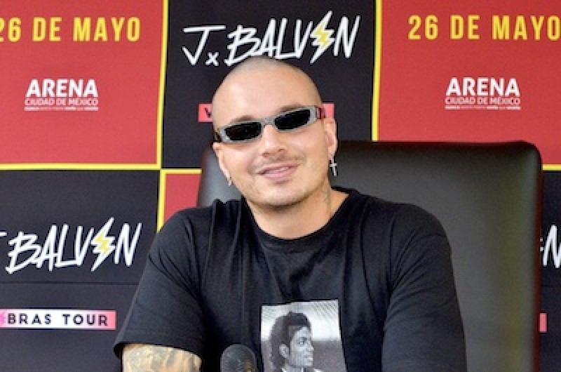 J Balvin arremete contra sus colegas por hacer temas relacionados con capos y maleantes