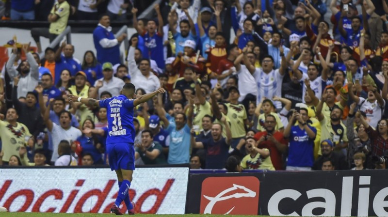 Cruz Azul extiende contrato para jugar en el Estadio Azteca