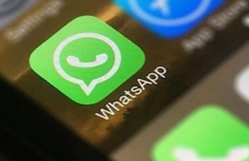 Podrás eliminar mensajes y comentar estados en WhatsApp