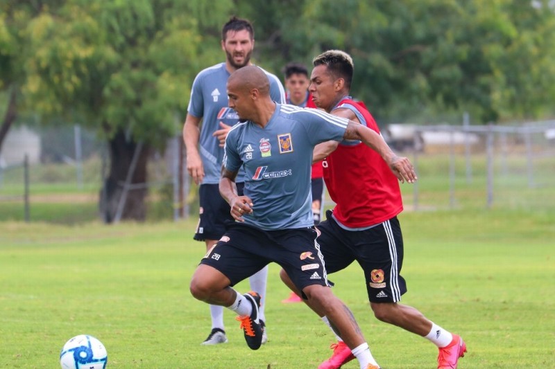 Tigres regresó a entrenar con equipo completo