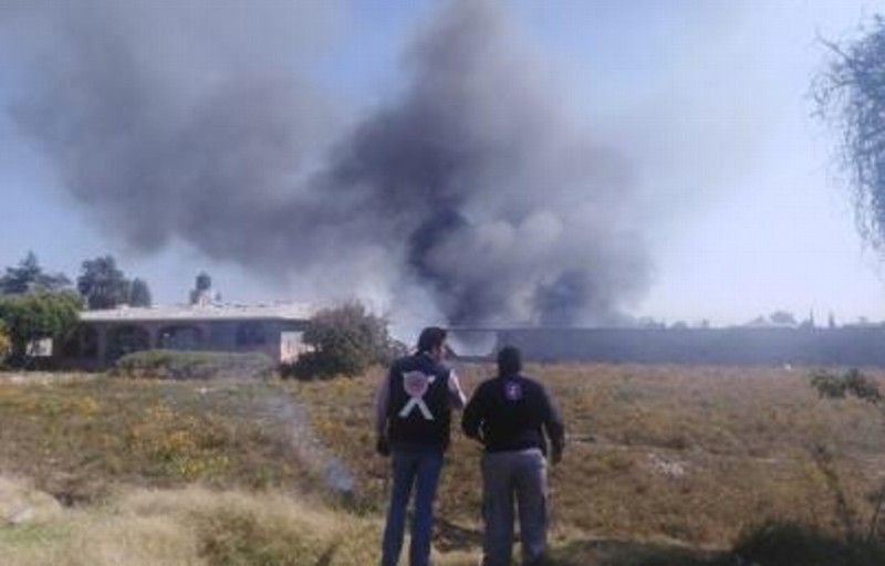 Explota almacén de pirotecnia en Tepeaca, Puebla