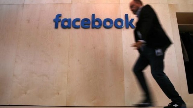 Facebook negocia con bancos acceso a los datos de sus usuarios