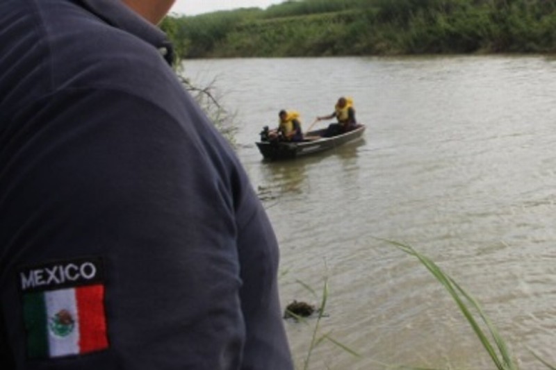 Mueren dos veracruzanos tras intentar cruzar el Río Bravo, en Nuevo Laredo, Tamaulipas